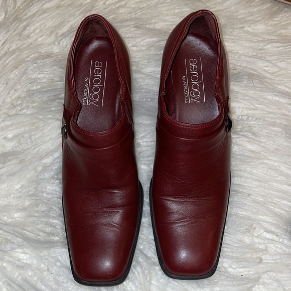 Aerology by Aerosoles Saylor sz 8 maroon slip on square toe fall boots booties - Picture 2 of 6